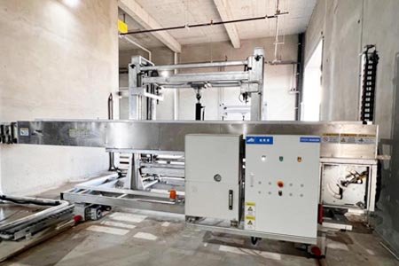 美联车厢内部自动清洗设备在正大集团交付使用